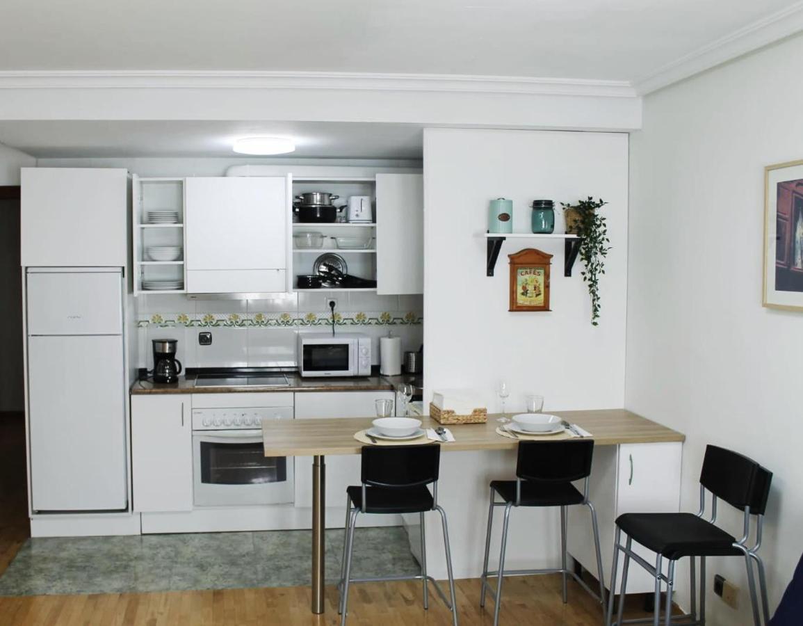 Duenas Apartment Oviedo Bagian luar foto